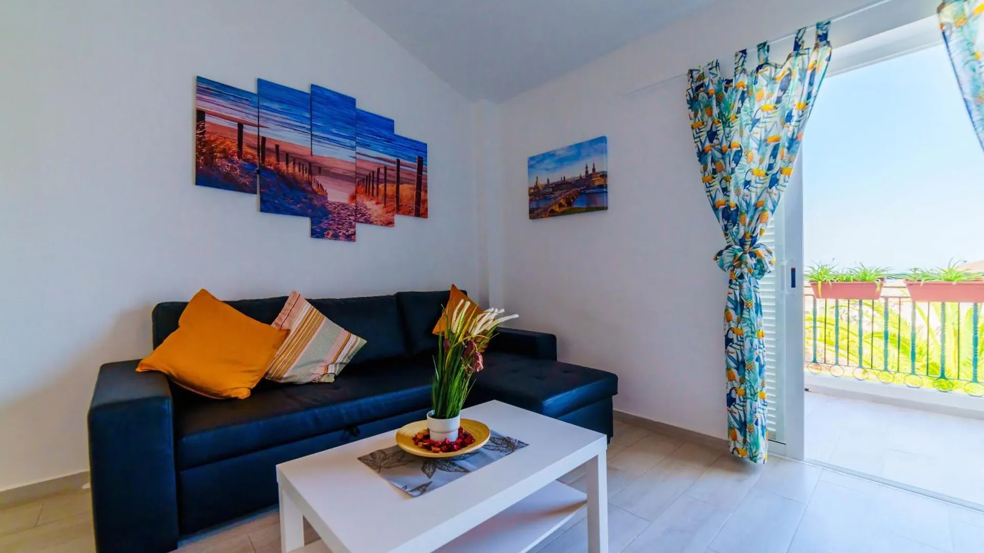 Apartment Precioso Y Confortable Apartamento En Tenerife Sur Arona  Spain